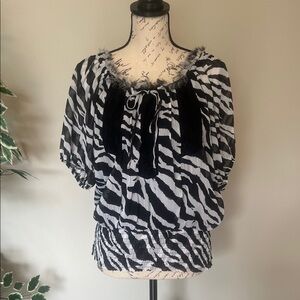 Chime Zebra Print Top with Black Details – Size M / Bold Monochrome Print